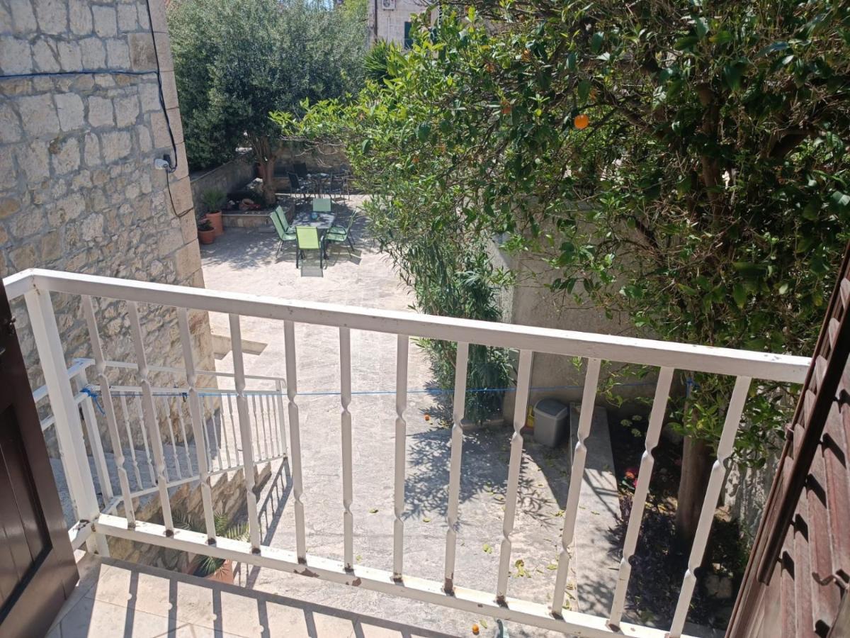 Diocletian Garden Centar Apartamento Split Exterior foto